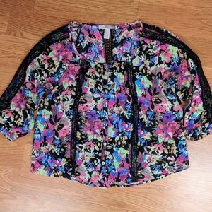 Forever 21 flowy sheer lace top Med